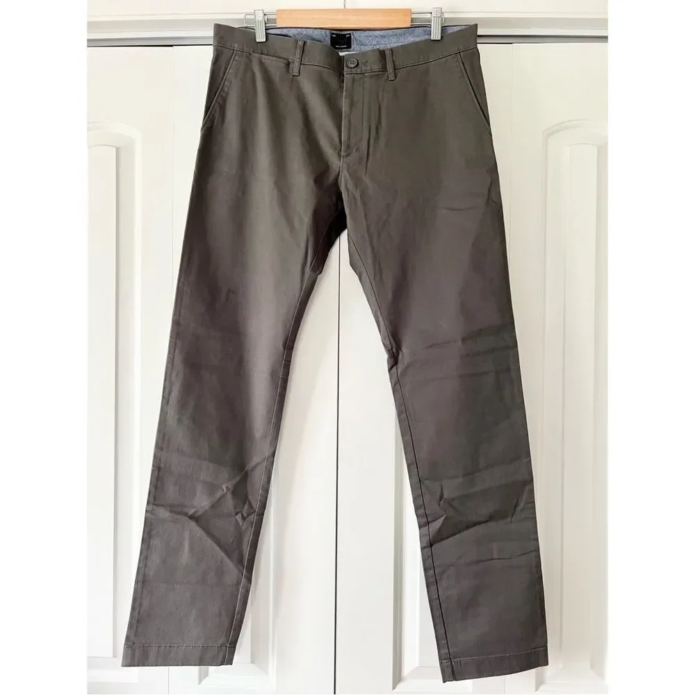 J. Crew Men's 484 Slim Fit Stretch Chino Pants in Grey
